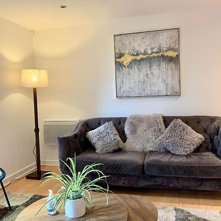 Brownberry Tree Serviced Apartment CBG Esterno foto