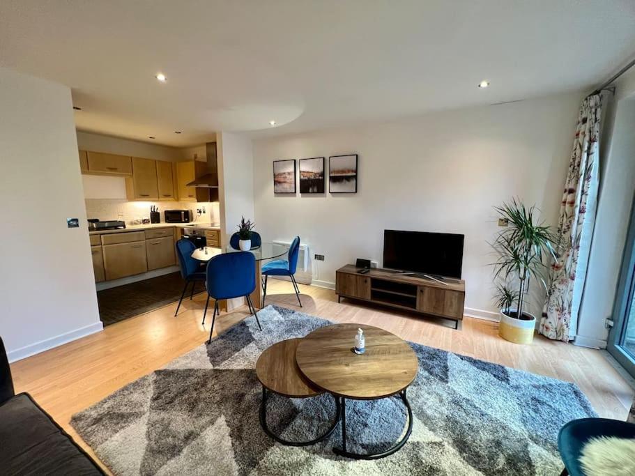 Brownberry Tree Serviced Apartment CBG Esterno foto